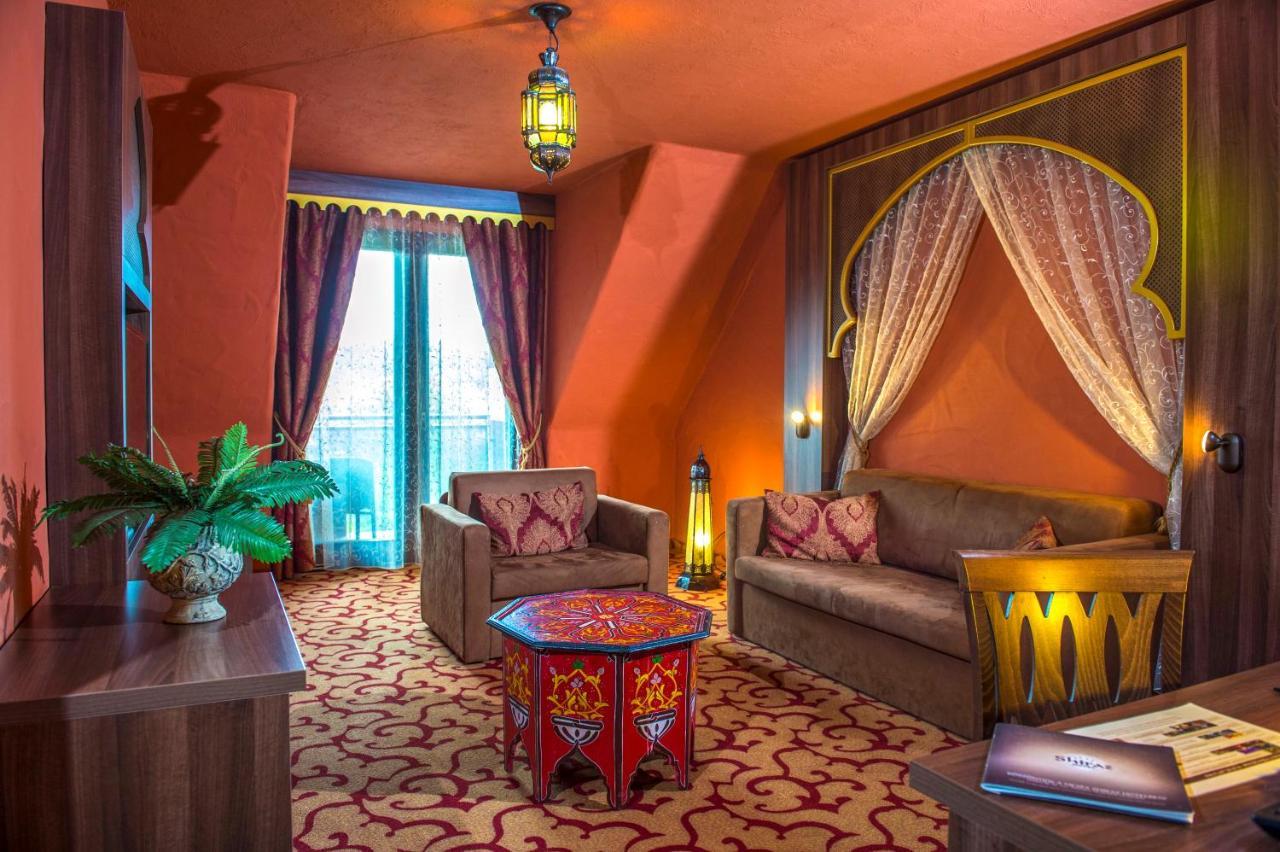Meses Shiraz Hotel Superior-Adults Only إيغيرسولوك المظهر الخارجي الصورة