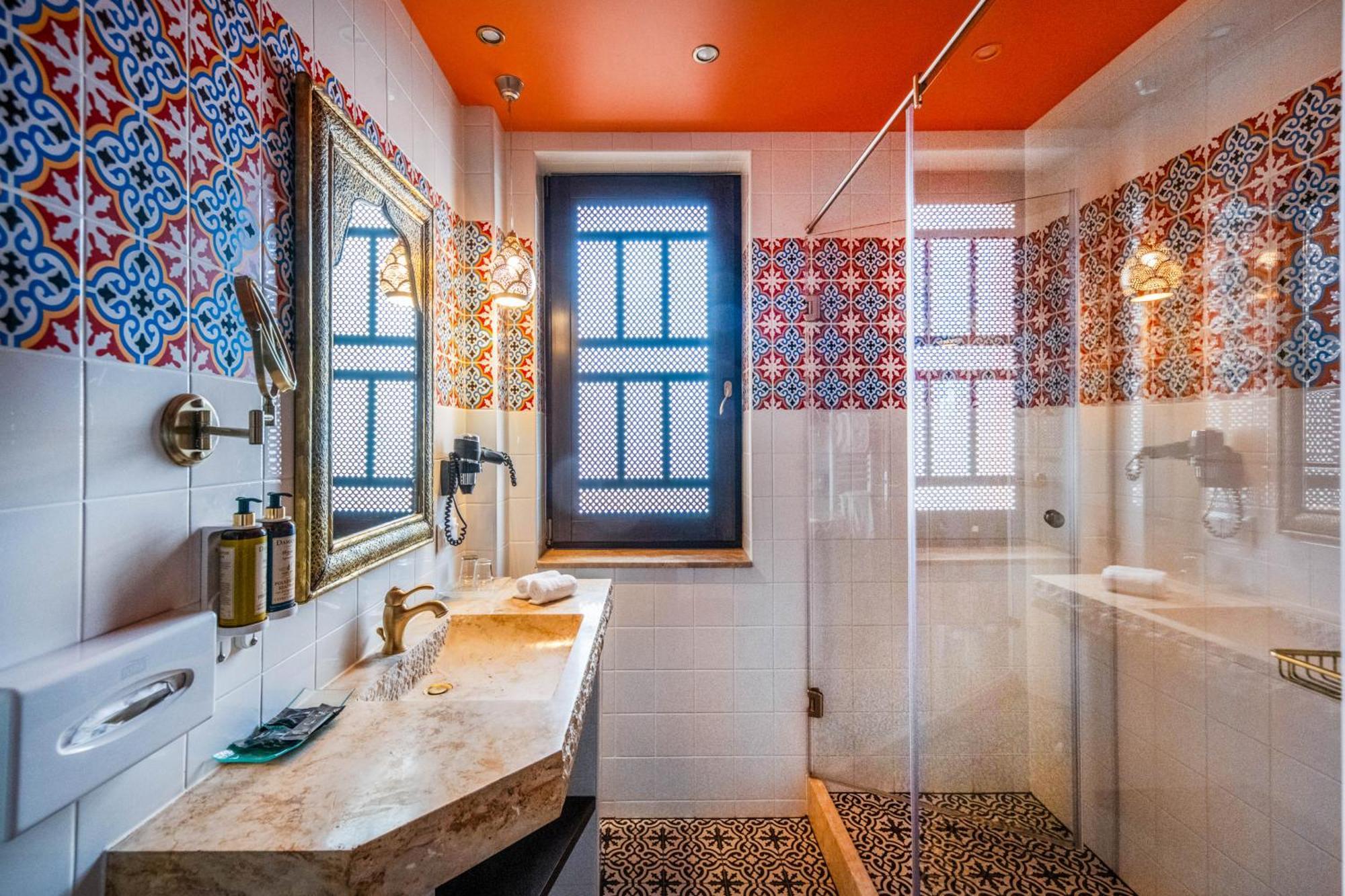 Meses Shiraz Hotel Superior-Adults Only إيغيرسولوك المظهر الخارجي الصورة
