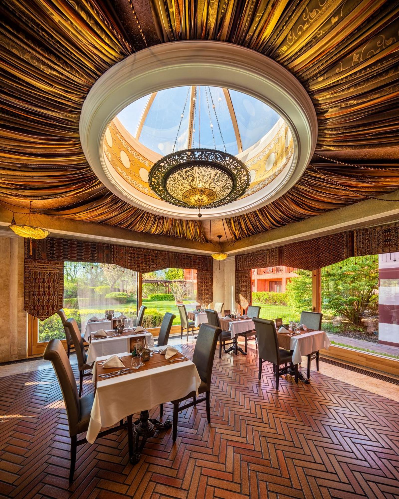 Meses Shiraz Hotel Superior-Adults Only إيغيرسولوك المظهر الخارجي الصورة